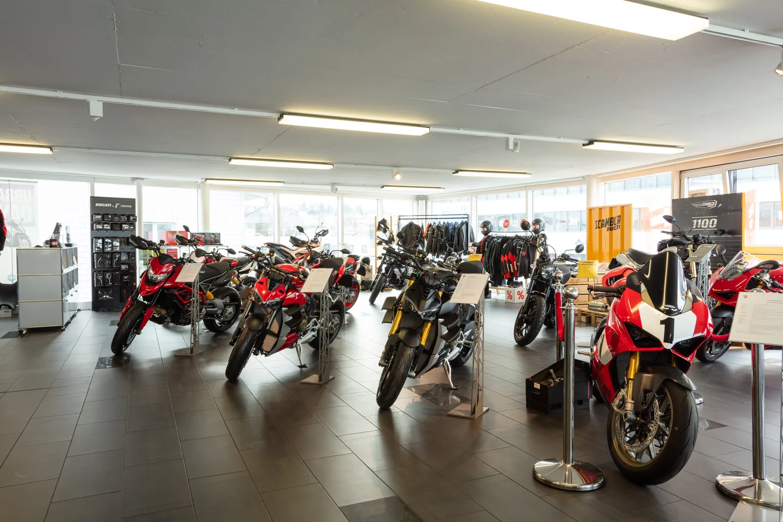 Bütikofer Moto77 – Bild 1